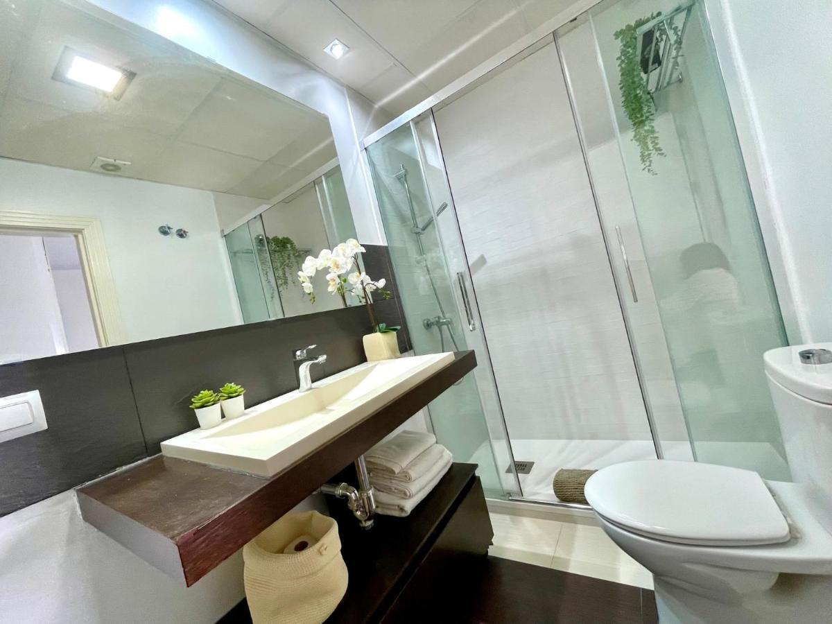 Gatu Premium Atico Caleta , Preferente Mayores De 25 Anos Y Familias Cadiz Ngoại thất bức ảnh