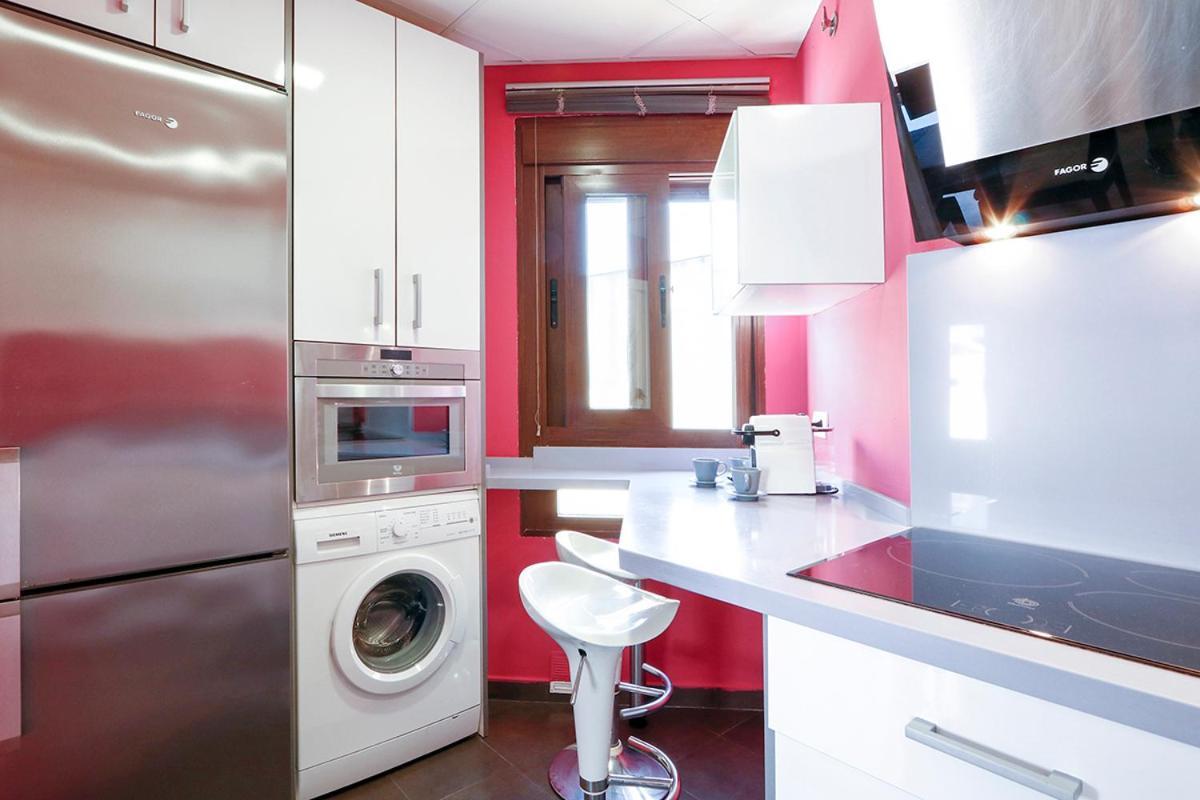 Gatu Premium Atico Caleta , Preferente Mayores De 25 Anos Y Familias Cadiz Ngoại thất bức ảnh