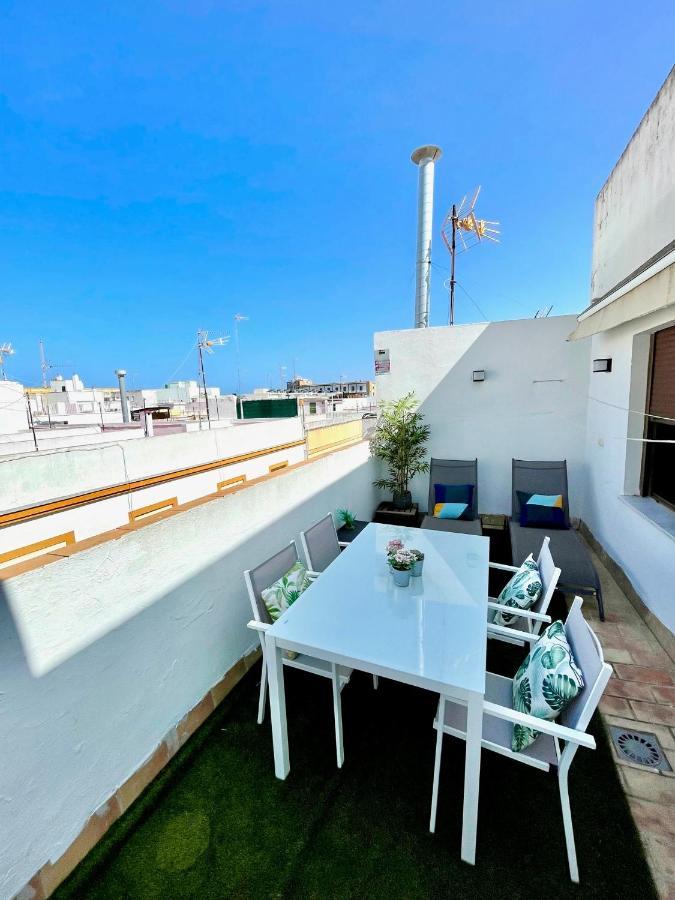 Gatu Premium Atico Caleta , Preferente Mayores De 25 Anos Y Familias Cadiz Ngoại thất bức ảnh
