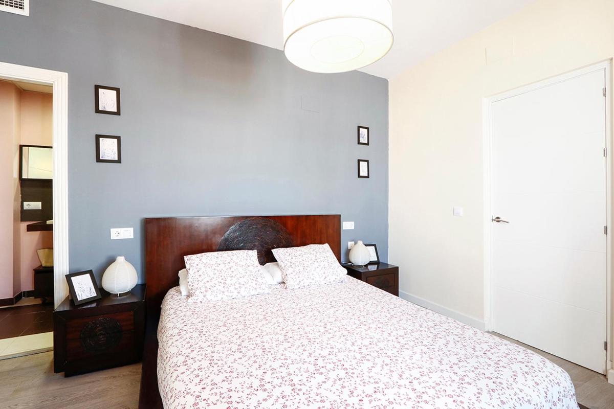 Gatu Premium Atico Caleta , Preferente Mayores De 25 Anos Y Familias Cadiz Ngoại thất bức ảnh